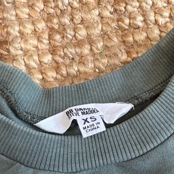 BB Dakota Steve Madden Teal Crop Top - Picture 2 of 3